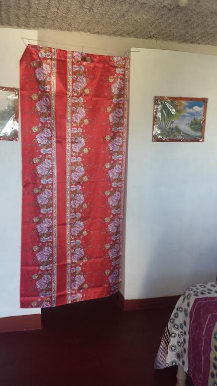 Waikiki Guest House Treasure Beach Chambre photo
